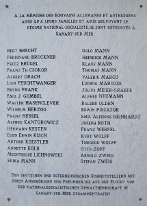 Gedenktafel für die deutschen und österreichischen Flüchtlinge am Fremdenverkehrsbüro von Sanary-sur-Mer, ursprünglich enthüllt am 18. September 1987, Anima, CC BY-SA 3.0